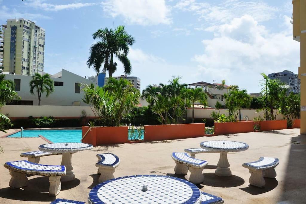 Non Stop Party Apartment Condo San Juan Buitenkant foto